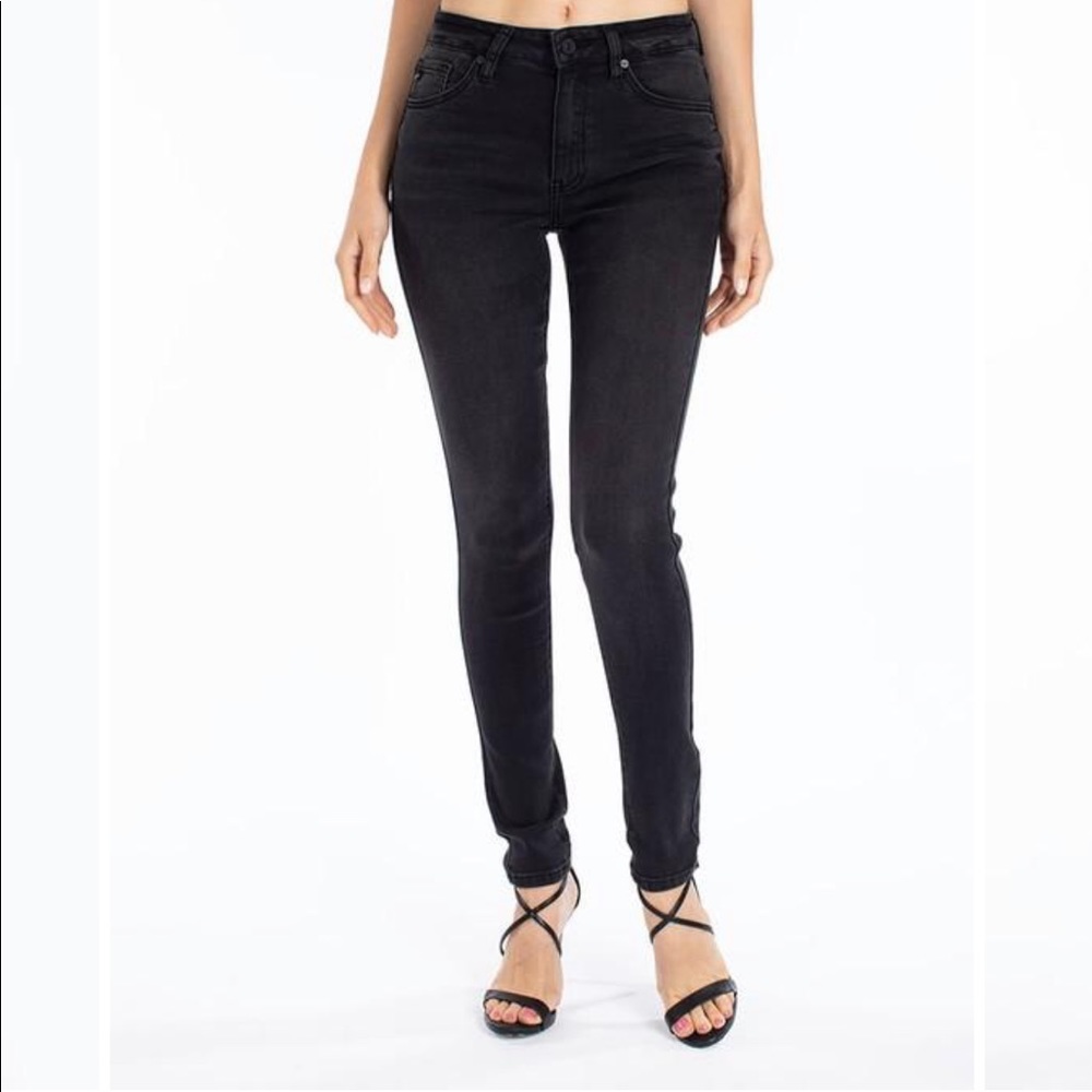 Erika Black Kancan Skinny Jeans 28